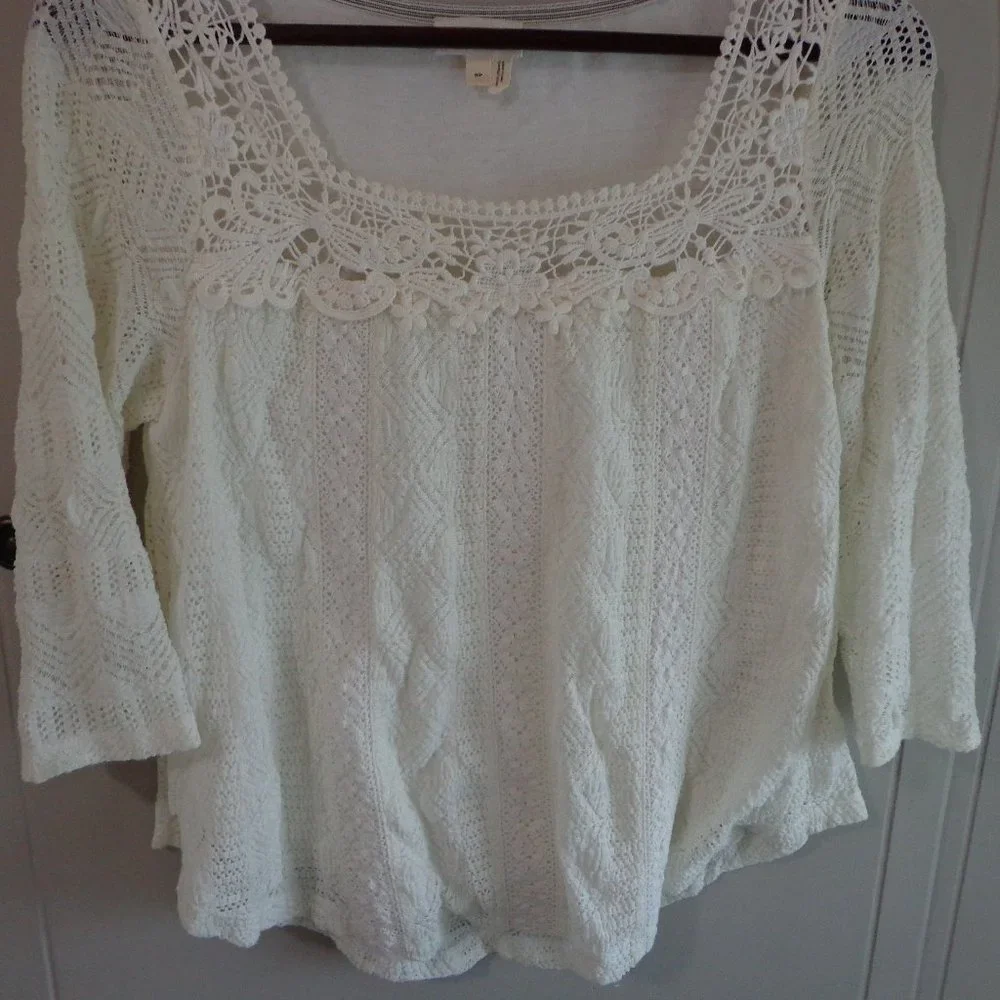 Anthropologie Lace Melange Top by Meadow Rue SP OffWhite  Embroidery 3/4 Sleeves